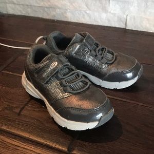 NWOT GEOX SP HOSHIKO GIRL SNEAKER